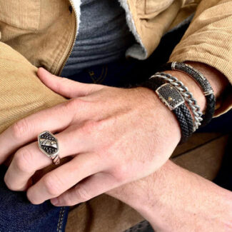 مجوهرات رجالية